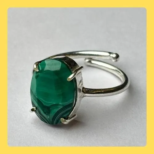 Malachite Ring Free Size